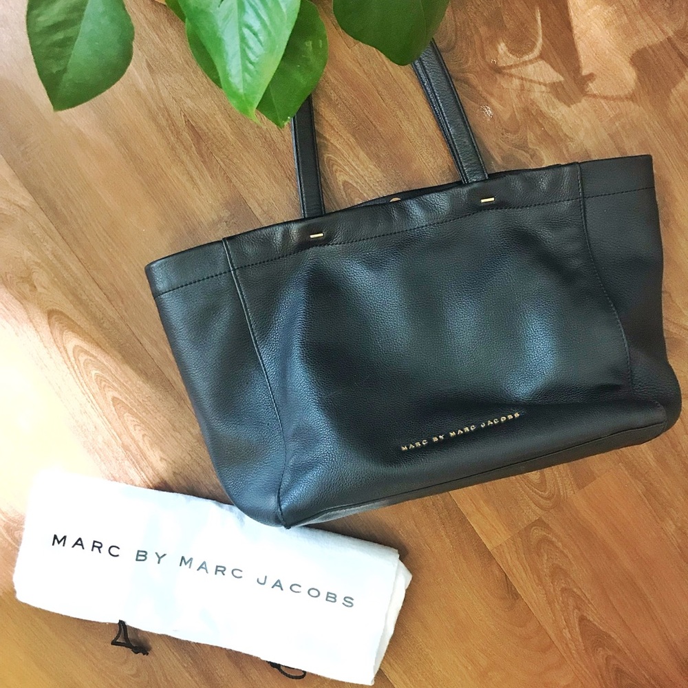 ✨Marc by Marc Jacobs Totes✨
